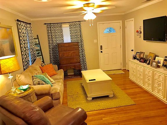 3rd image of 4275 Raines Dr