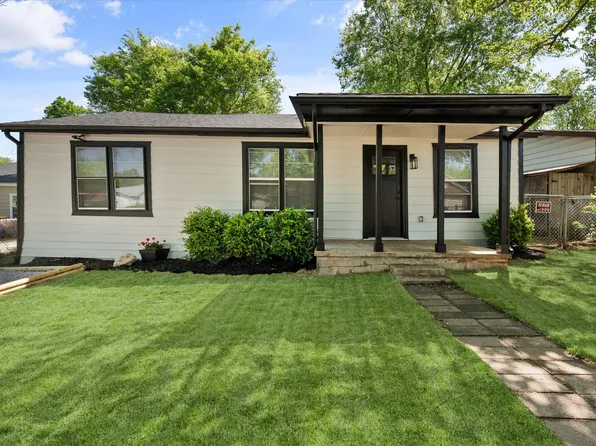 8225 Carlos St, White Settlement, TX 76108