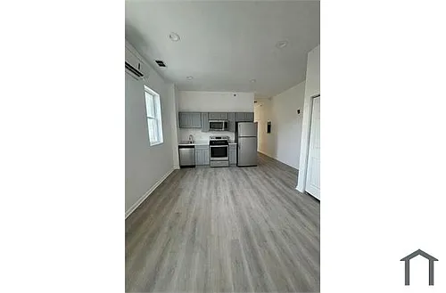 2431 N 26th St #2 Photo 1