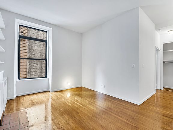 5th image of 121 Madison Ave APT 3C