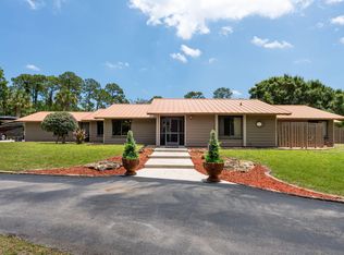 11001 SW Hawkview Circle, Stuart, FL 34997