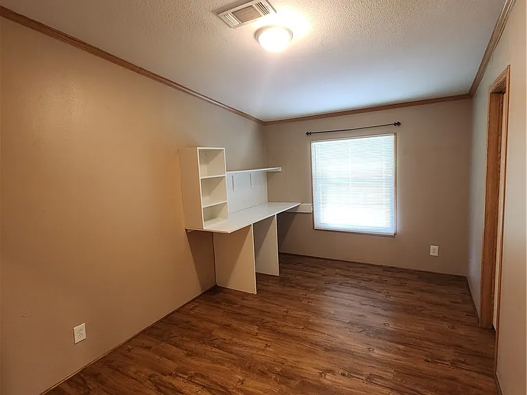 3738 Smetana Rd — Photo 22