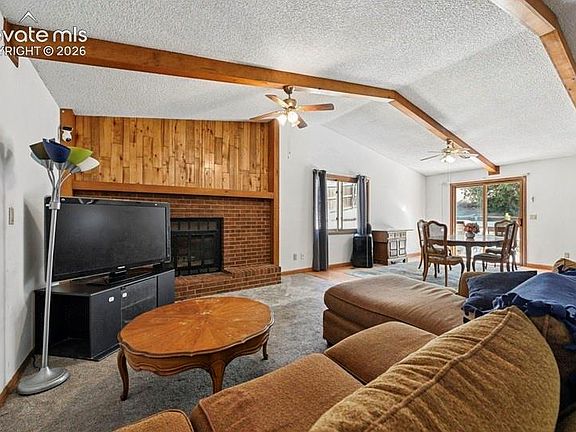 3rd image of 3807 Somerset Dr