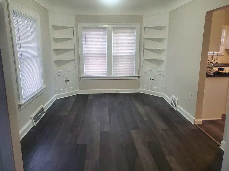 17316 Stockbridge Ave — Photo 5