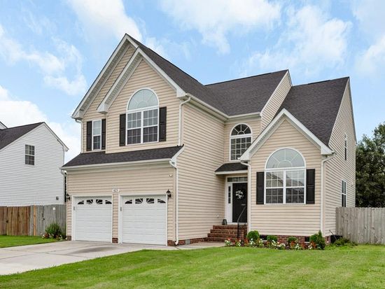 823 Westcove Ln, Chesapeake, VA 23320