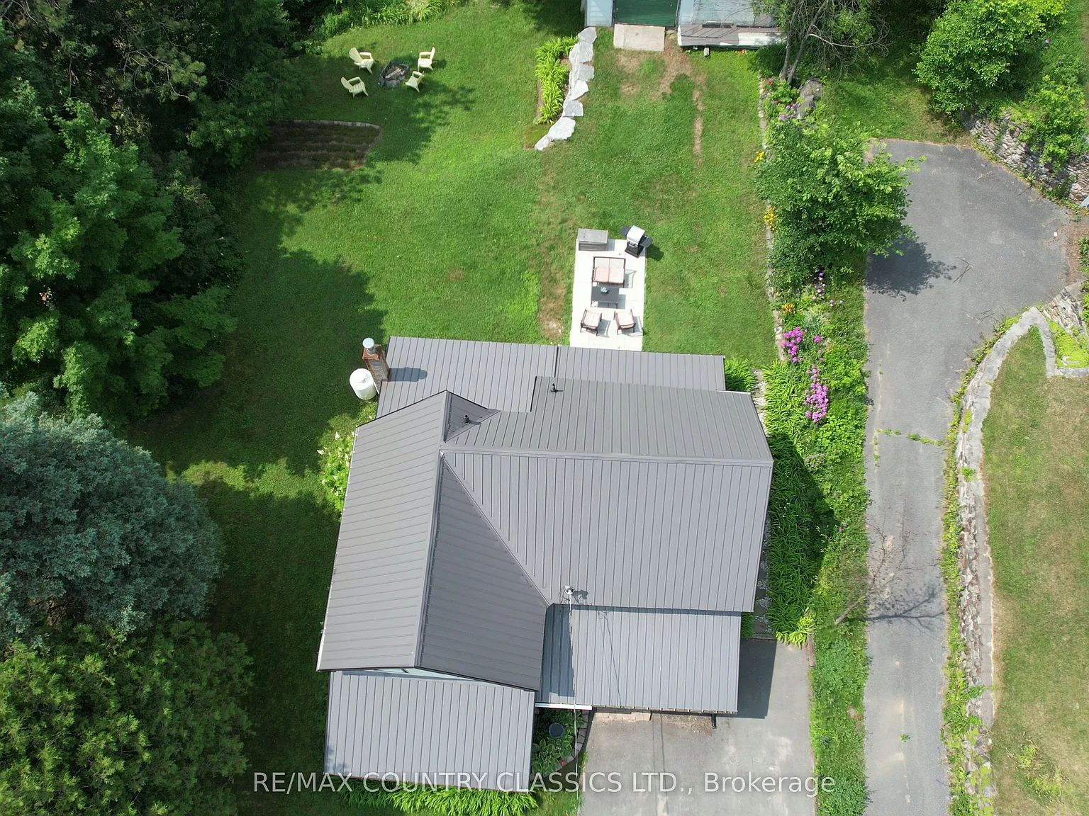 5 bed, $2,300 — Photo 2