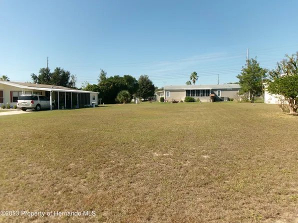 16234 Brookridge Blvd, Brooksville, FL 34613