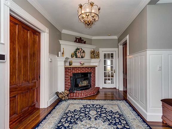 3rd image of 53 Ocean Ave