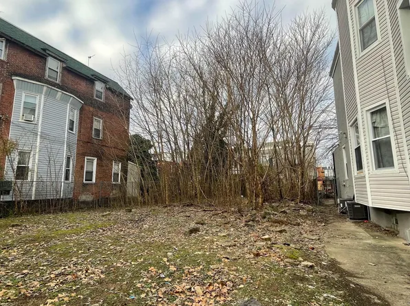 130 N 50th St, Philadelphia, PA 19139