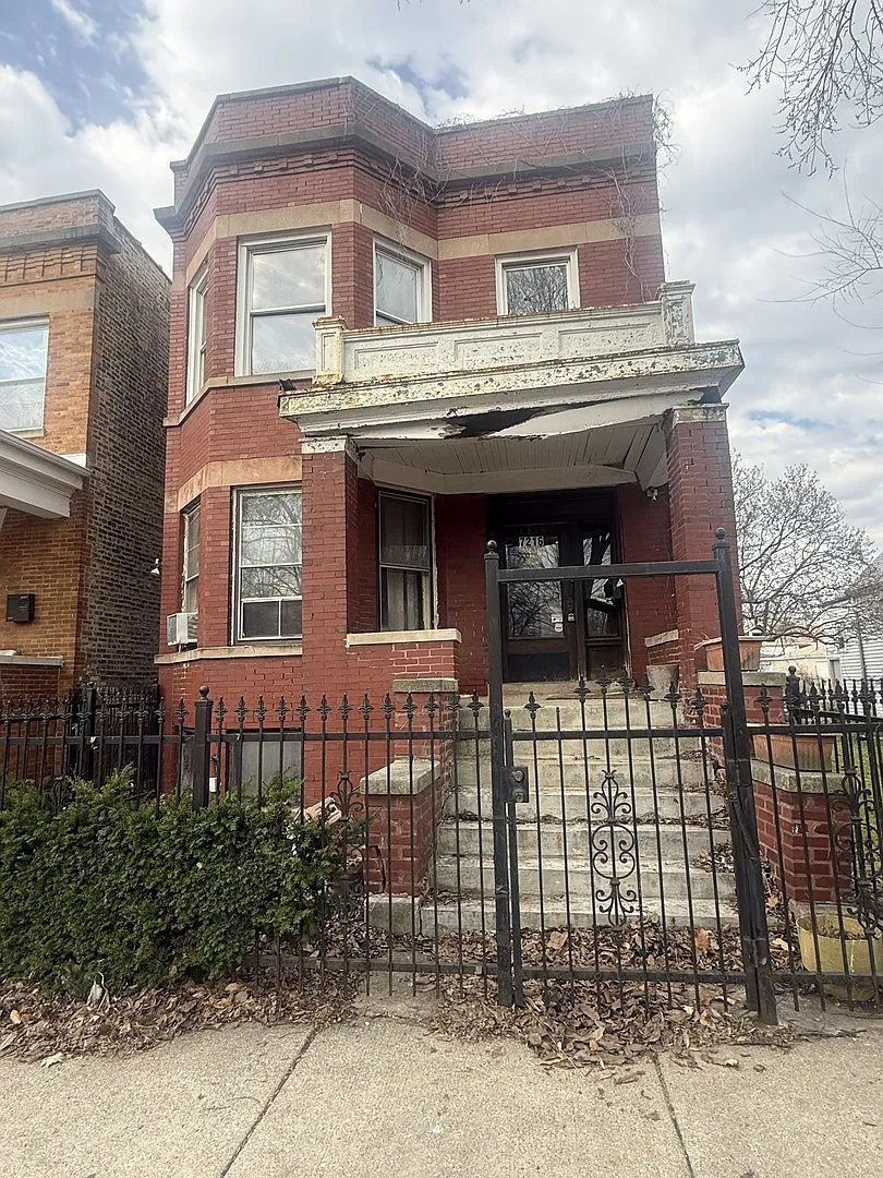 7216 S Dobson Ave photo 1