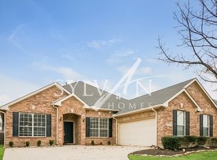 2455 Blanco Dr, Grand Prairie, TX 75052