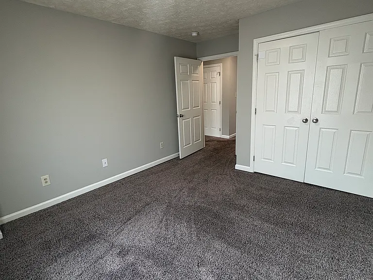 2516 Danielle Ln — Photo 7