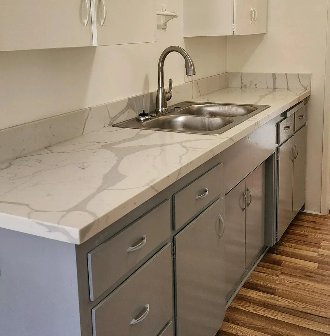 10136 Scott Ave — Photo 3