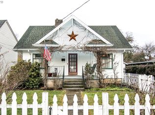 270 W Dartmouth St, Gladstone, OR 97027