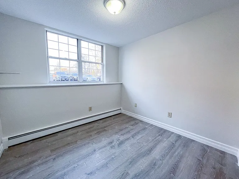 322 Hudson St / Luca Investments LLC — Photo 23