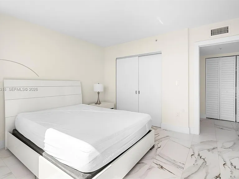 650 West Ave #1408 — Photo 27
