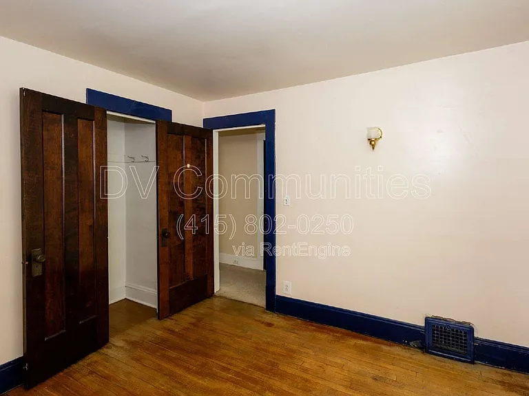 1584 Maple Rd — Photo 16