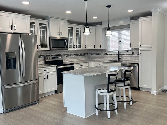 4th image of 4501 N Wheeling Ave #7A-308