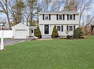 7 Westmoreland Rd, Hingham, MA 02043