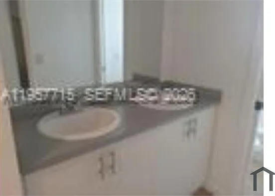 1975 NE 135th St — Photo 3