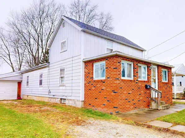 34 Clark Ave, Shelby, OH 44875