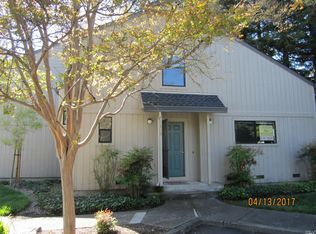1939 Windmill Cir, Santa Rosa, CA 95403
