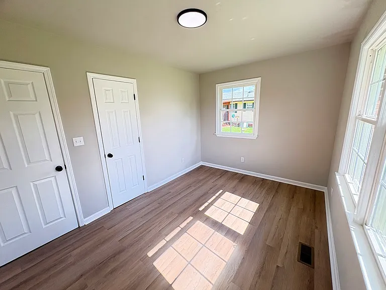 304 Belltown Rd — Photo 9