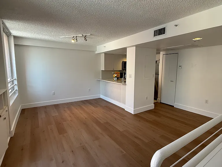 2801 Florida Ave #421 — Photo 1