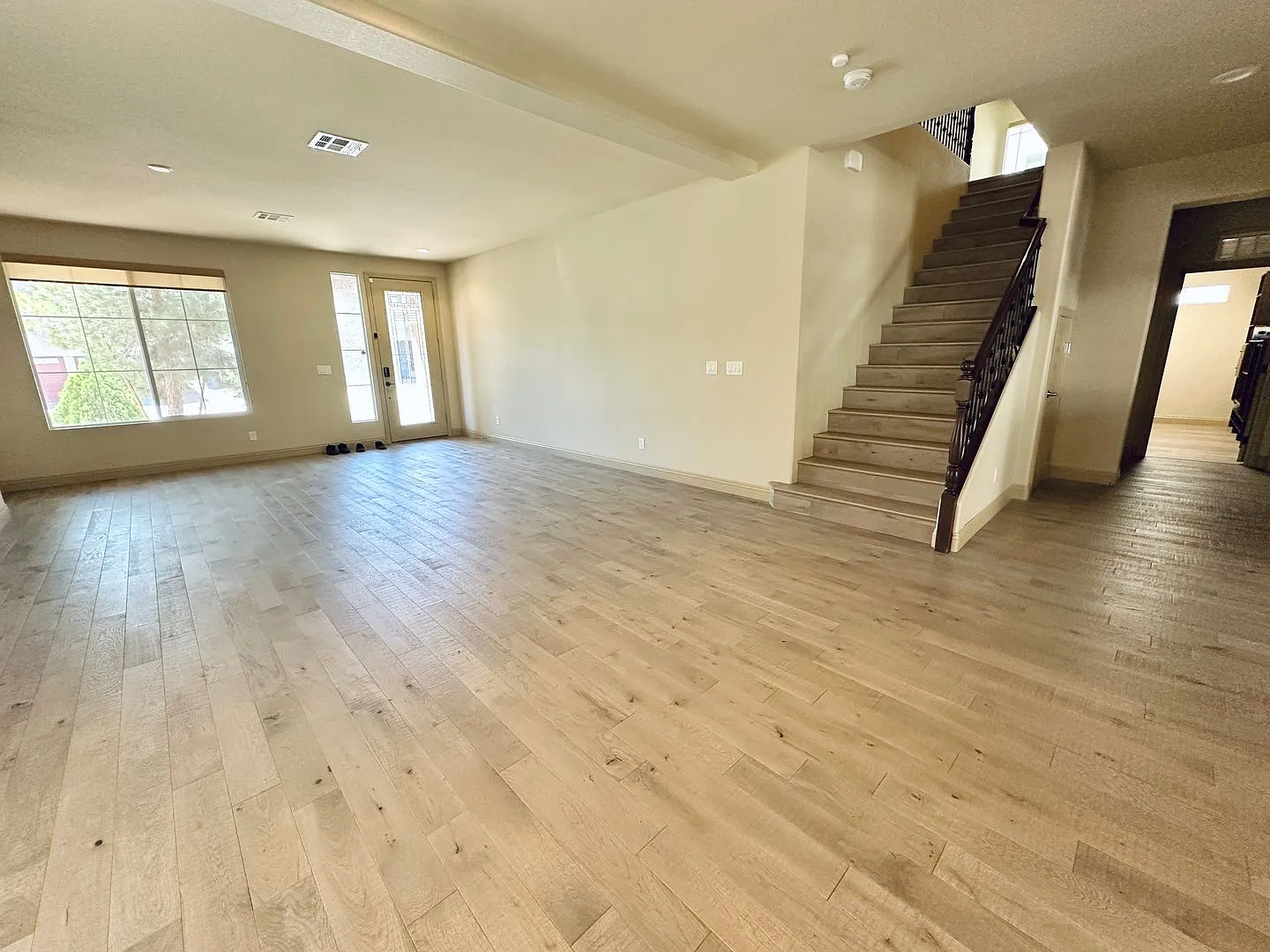 Stunning 4 bedroom 3.5 bath home with a 3 car garage! Home features many rare upgrades including ... — Photo 4