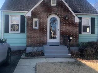 30 Ridgeway Ave, Oaklyn, NJ 08107