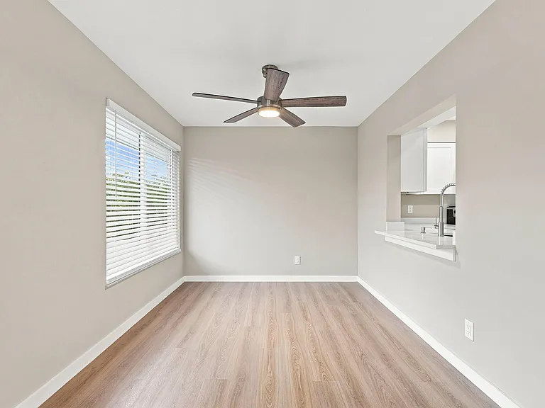 1180 Carlton Ct #206A — Photo 9