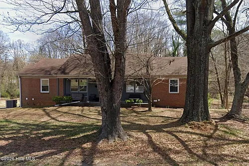5241 Silas Creek Pkwy Photo 1 5241 Silas Creek Pkwy Photo 1