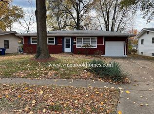 1250 Del Rey Dr, Florissant, MO 63031