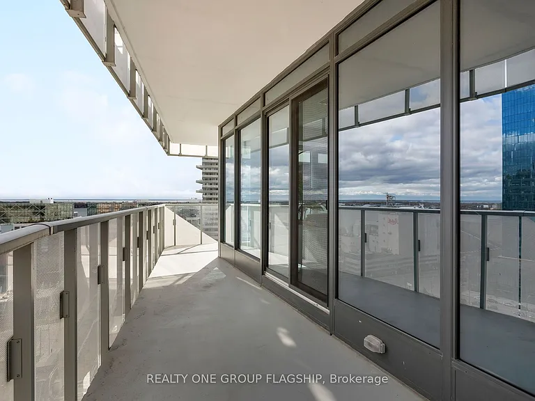 28 Freeland St #1609 — Photo 9