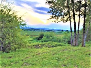 W Johnson St, Carlton, OR 97111