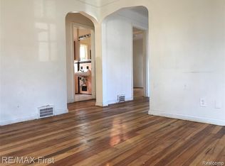 11663 Heyden St, Detroit, MI 48228