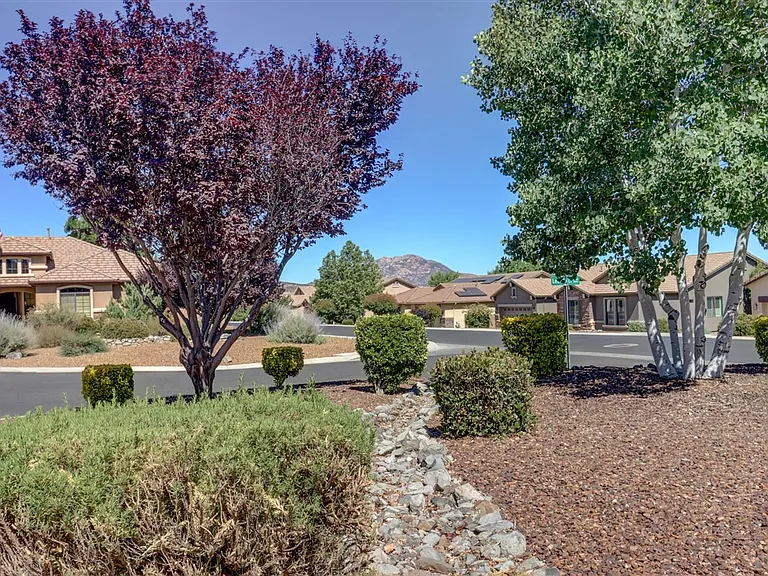2905 Leonita Ct — Photo 4