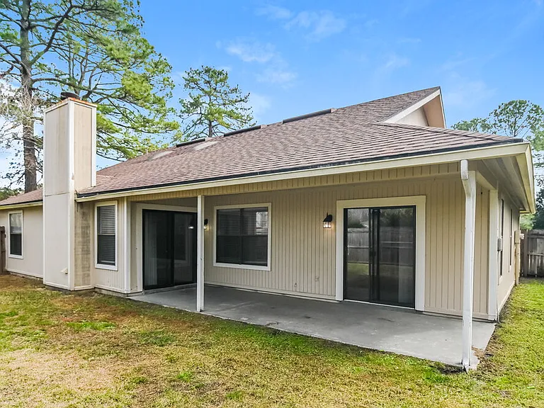 8255 Spencers Trace Dr — Photo 16