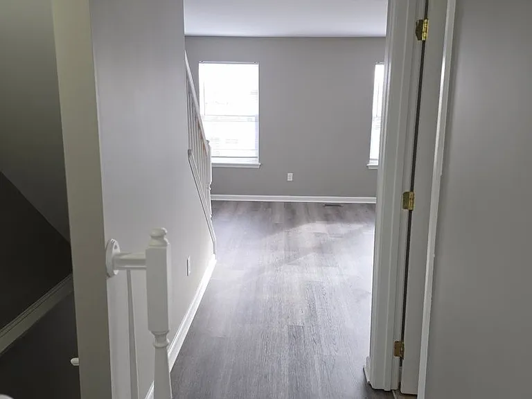 424 Viewpoint Way — Photo 18