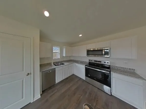 141 Lochwolde Dr, Macon, GA 31220