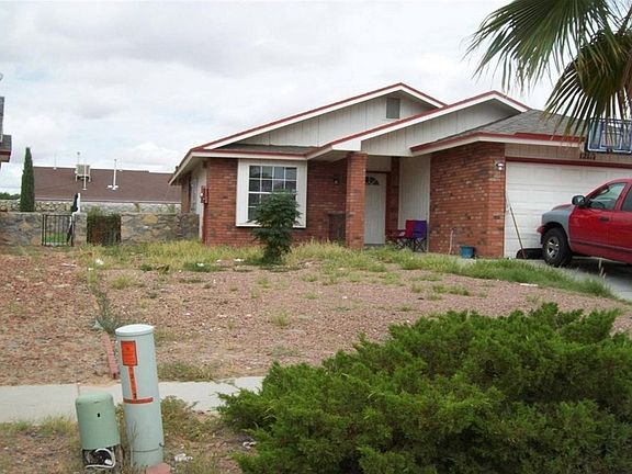 3rd image of 12117 Royal Woods Dr