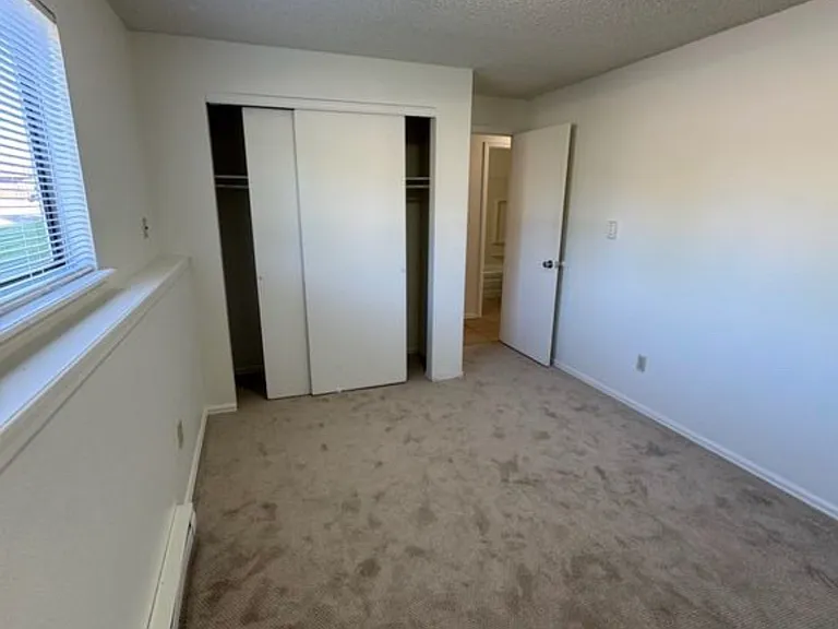 138 Juniper Pl #B — Photo 9