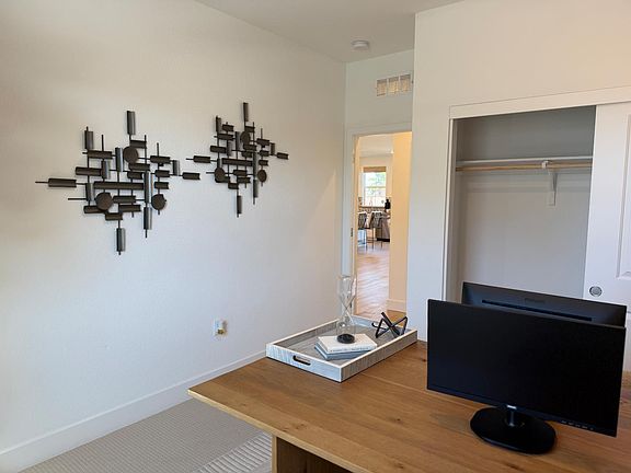 5th image of 256 Birch Ranch Way