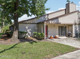 8300 Plaza Gate Ln APT 1124, Jacksonville, FL 32217