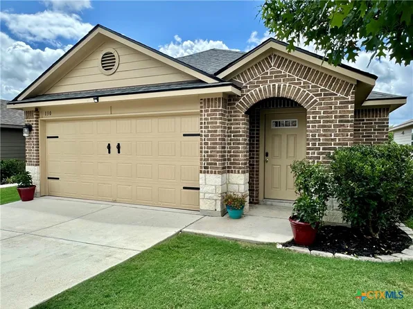 130 Lake Gln, San Marcos, TX 78666