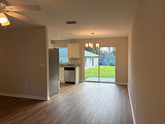 3rd image of 205 N Savary Ave