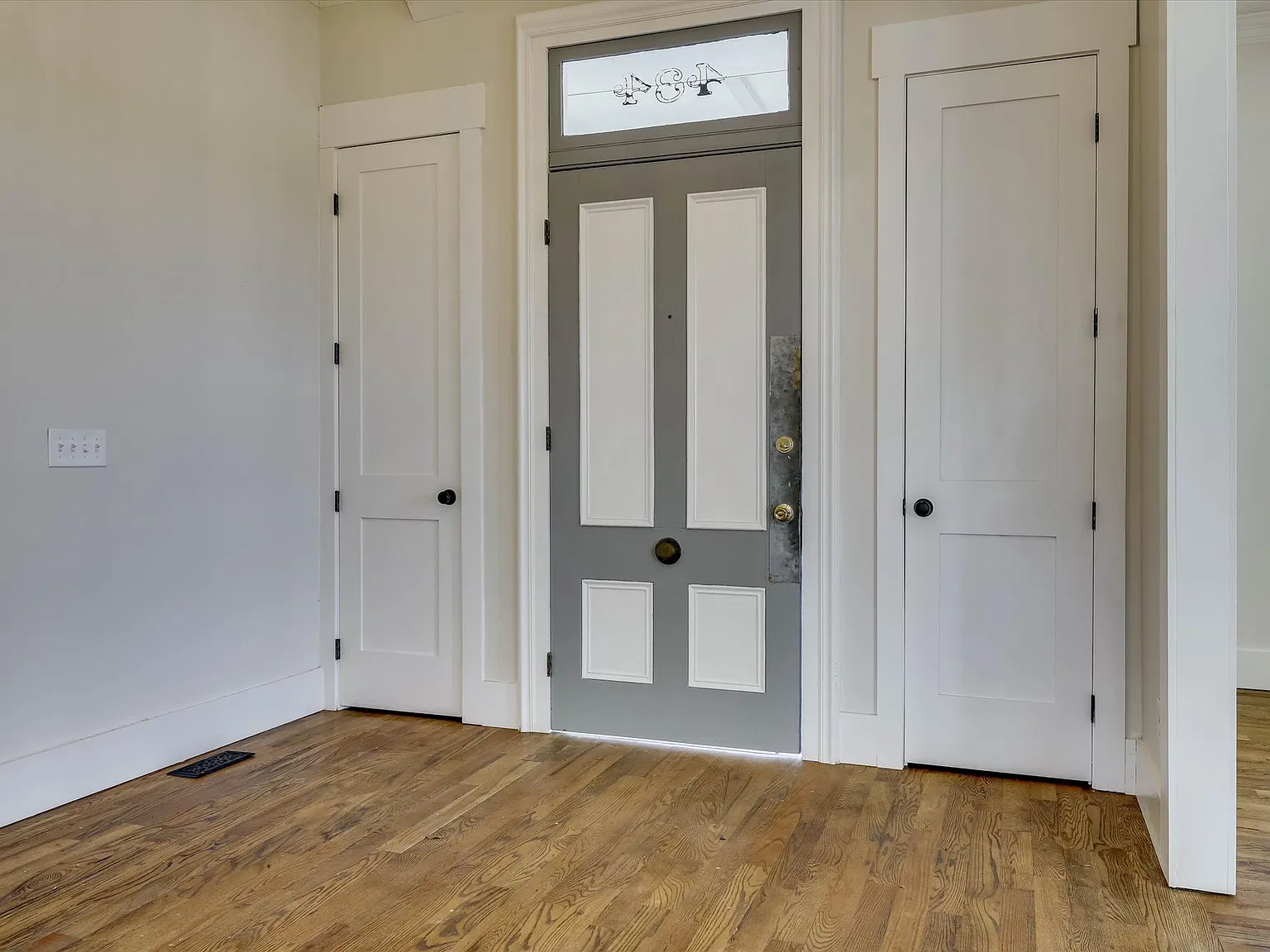 3 bed, 3.5 bath, 2858 sqft, $2,200 — Photo 4