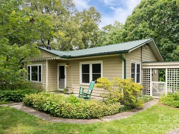 75 Cisco Rd, Asheville, NC 28805
