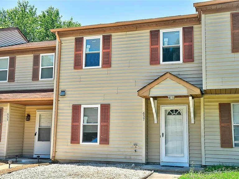 657 Aubrey Dr — Photo 18