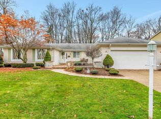 10361 Trailwood Rd, Plymouth, MI 48170